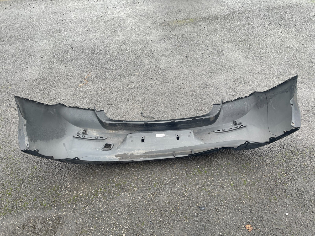 BMW 1 SERIES F20 LCI 2015-2017 BUMPER BELAKANG PDC ORIGINAL 5112 7371752