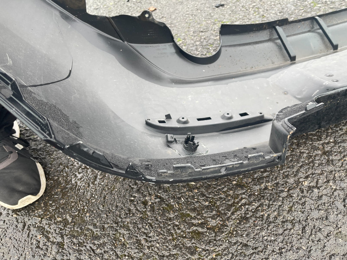 BMW 1 SERIES F20 LCI 2015-2017 BUMPER BELAKANG PDC ORIGINAL 5112 7371752