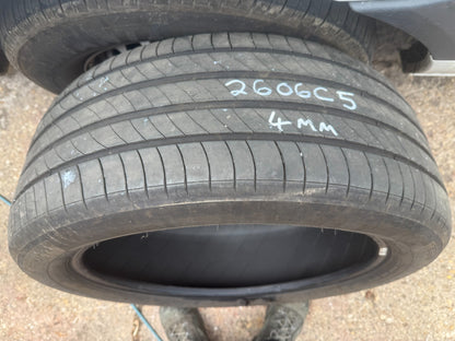 1x 255 45 20 Michelin Primacy 4 105v 4mm Tread