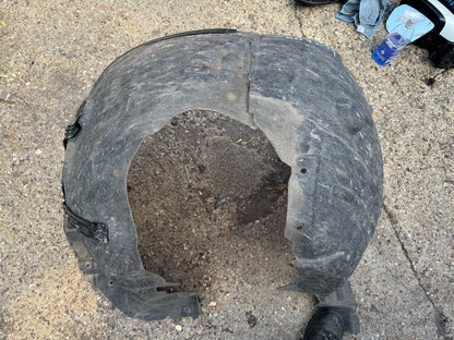 LAND ROVER wheel arch liner unknown model, unknown position. no part number