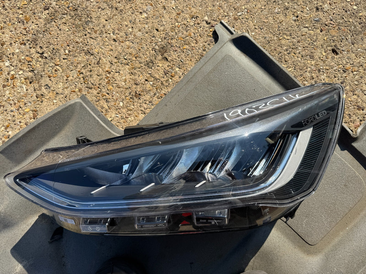 Genuine Ford Focus Mk4 2021-2 4 Left Led Headlight NX7B 13E015 DF DAMAGED