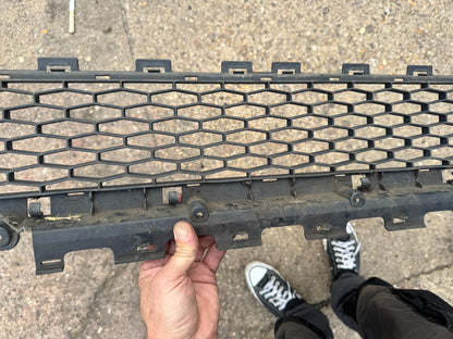 GENUINE Land Rover Discovery Sport lower bumper grille L550 2018 fk7217k945