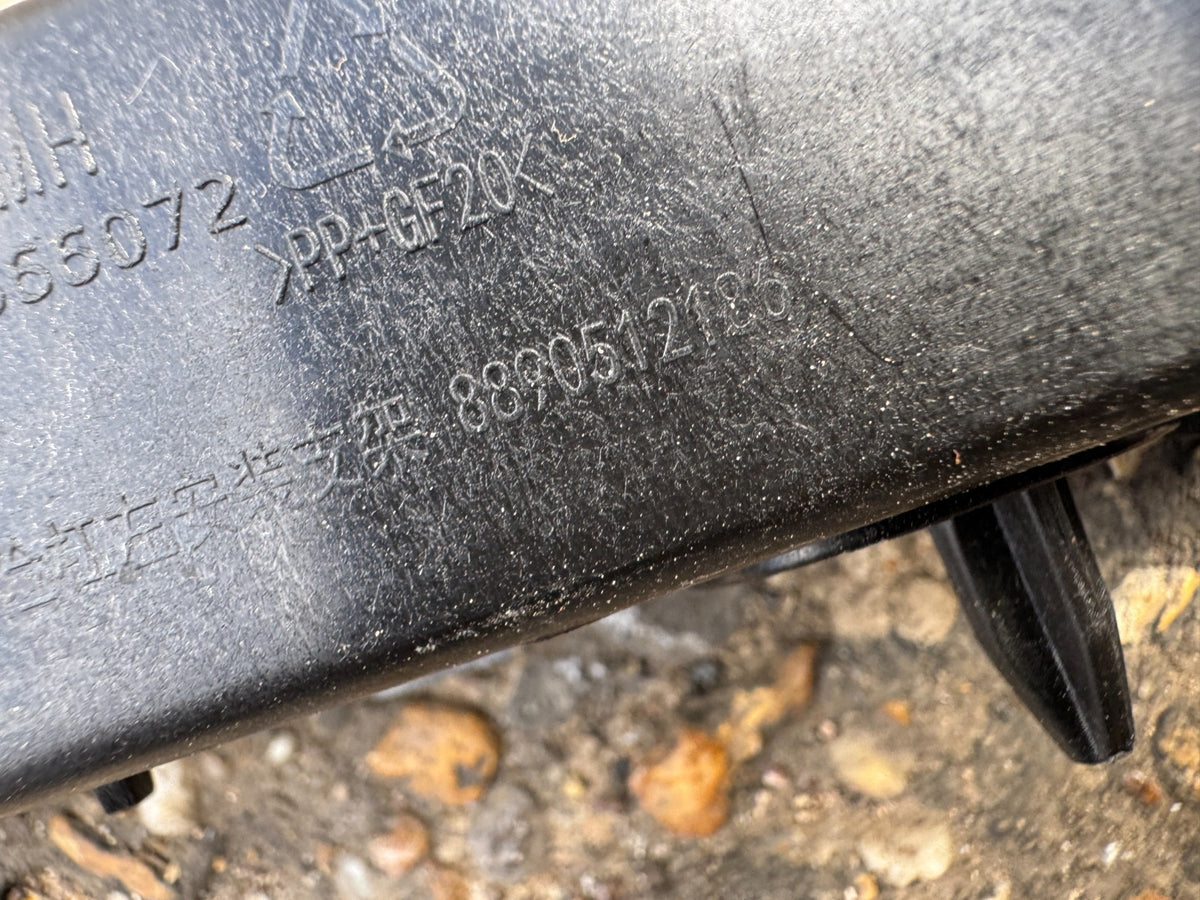 8890512186 unknown ?bumper? bracket