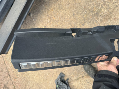 Audi A5 2025 Centre Trunk boot sill cover protection 8B9863471