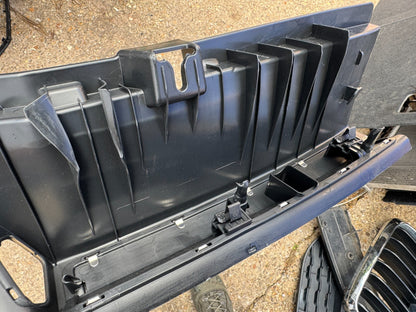 Audi A5 2025 Centre Trunk boot sill cover protection 8B9863471