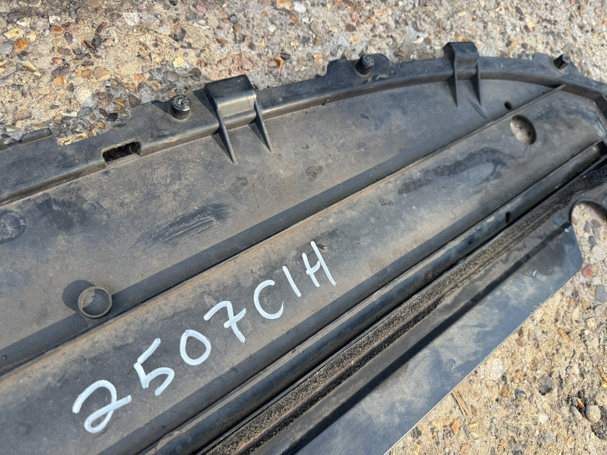 VOLVO S80 SE D5 AUTO E4 5 DOHC BUMPER UNDER-TRAY 30655172 2006-2009