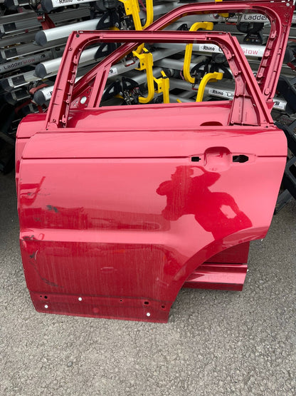 RANGE ROVER SPORT L494 LEFT REAR DOOR LEFT SIDE 3105261 3105291