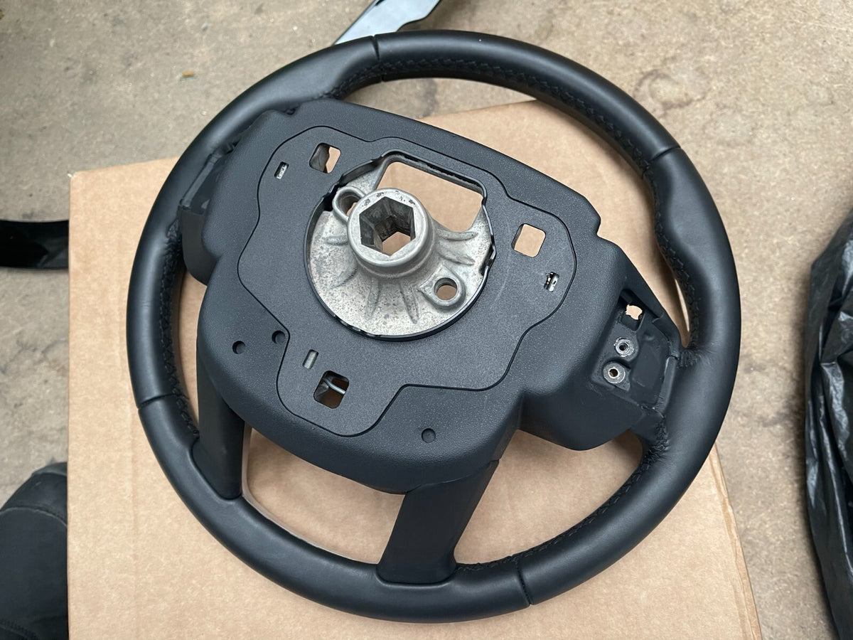 LR115724 steering wheel for Discovery Sport 2015  on Range Rover Evoque 2019 on
