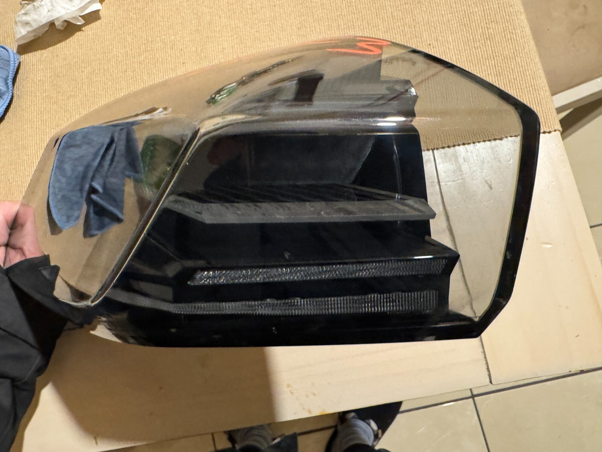 2024 PEUGEOT 2008 TAIL LIGHT LAMP LEFT Hatchback 2019-2024