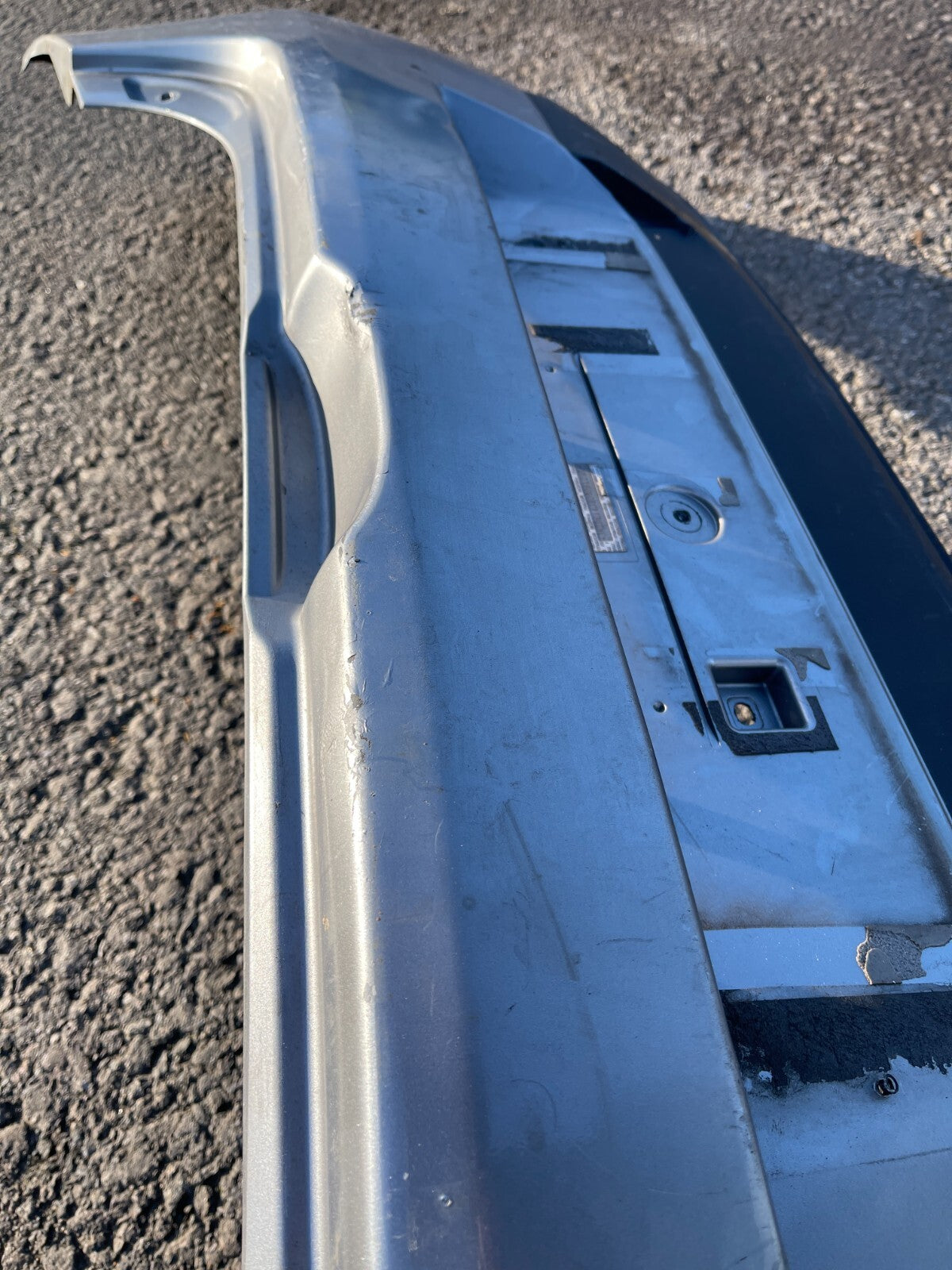 Bumper belakang Mazda 2 DE 1.4CD 50kW Diesel Hatchback D6515022