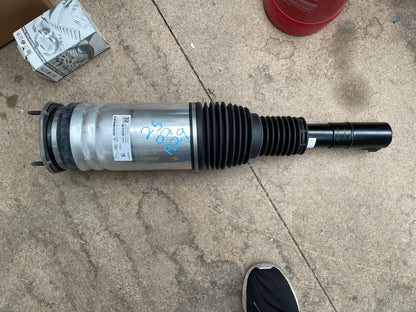 NEW GENUINE 2021-2023 Land Rover Discovery Suspension Strut LR142070