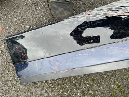 Range Rover Velar Front Left Side Door Cladding Lower Mould Trim Plastic Grained