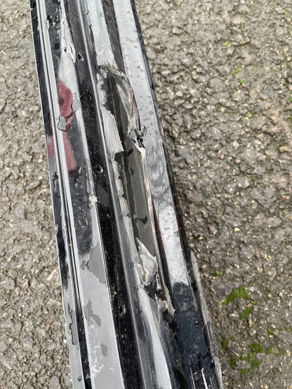 VOLVO XC90 LEFT SILL DAMAGED NEEDS REPAIR 31672376 31672370