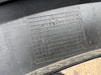 TOYOTA PRIUS W6 Rear Right Fender Arch Trim 75605-47010 Scratches