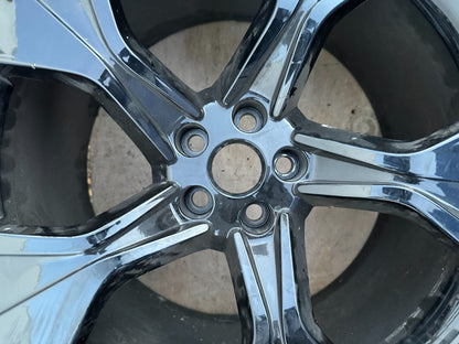 JAGUAR F-TYPE STYLE 5102 20" ล้อแม็กสีดำ T2R43122 ด้านหลังเสียหาย ล้อดุ้ง