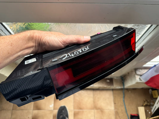 LAMPU BAGASI RH LAND ROVER RANGE ROVER SPORT MK3 22 Ke Atas 2022 Lampu Dalam