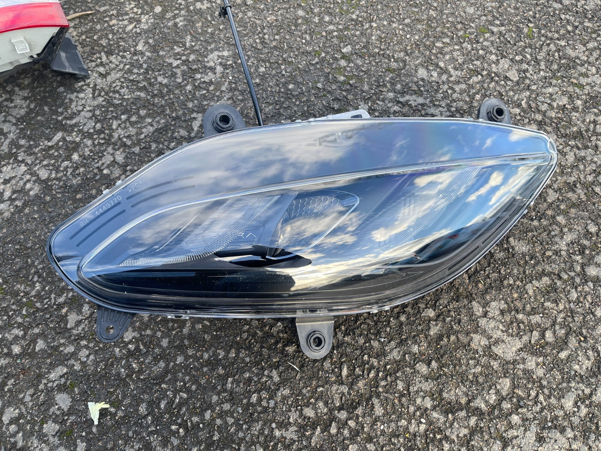 2023 Lotus Emira Genuine RIGHT Headlight 8892641941 Scratch!