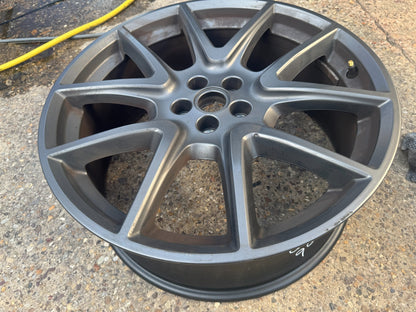 Mâm hợp kim màu xám tối Satin Range Rover Velar 21” Style 5109 chính hãng M8A21007DA