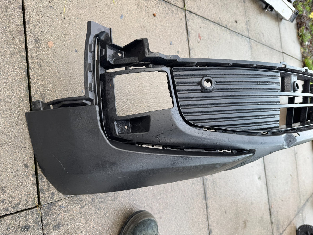FORD EXPLORER Front Lower Grill 2024 OEM R2KB-17C831-C Used Genuine without trim