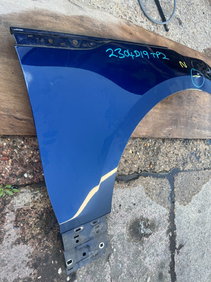 RANGE ROVER VELAR DYNAMIC HSE RIGHT WING 2017-2023 J8A216A182 DENTED