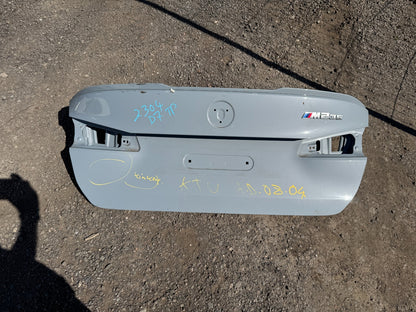 BMW 2 SERIES M235I F44 PINTU BAGASI BELAKANG Penyok