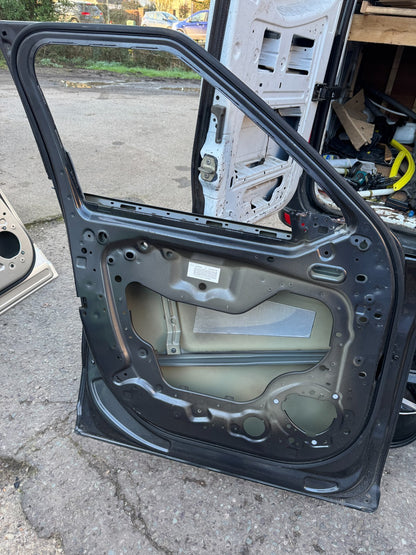 GENUINE 22-2025 Range Rover Sport L461 Front Left Door M8E2211B03AA