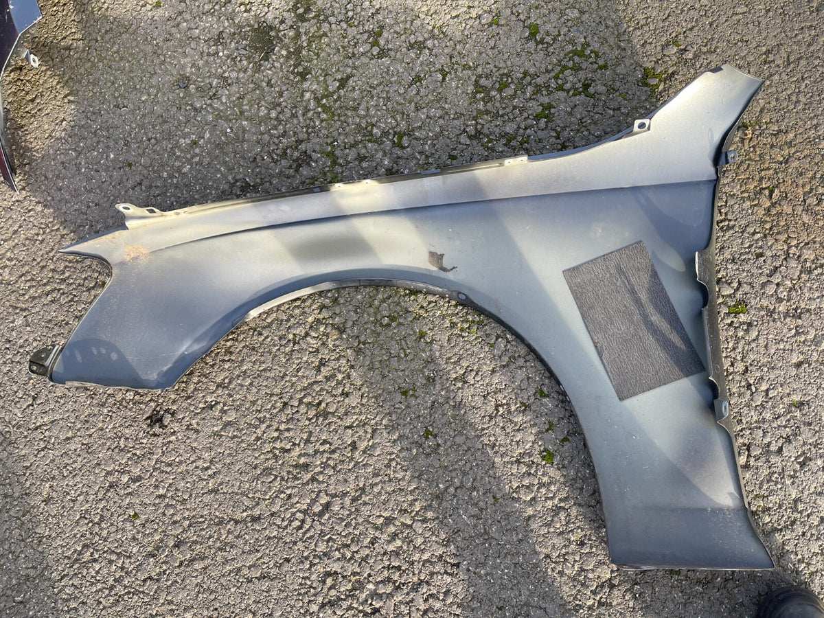 AUDI A4 WING FENDER PANEL FRONT RIGHT UNKNOWN YEAR
