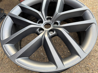 X1 ล้อแม็กแท้ Land Rover Range Rover 22” 9.5J N9X2-1007-GB/FB