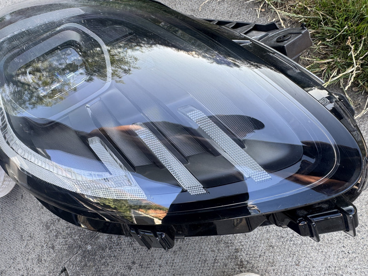 FORD PUMA FACELIFT 24-ON RIGHT NON-MATRIX LED HEADLIGHT R1TB-13E016-BE LAB3396