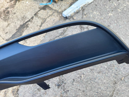 KEMASAN BUMPER BELAKANG BAWAH TESLA MODEL 3 2023 dan ke atas P/N 1587741-00-D TULEN