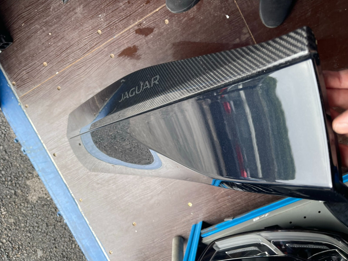Jaguar I Pace List Moulding Pintu Samping Kanan Depan J9D3-21064-A Original