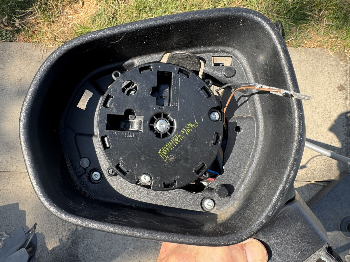FORD FIESTA PUMA LEFT DOOR MIRROR SPARES REBUILD H1BB-17683-GA