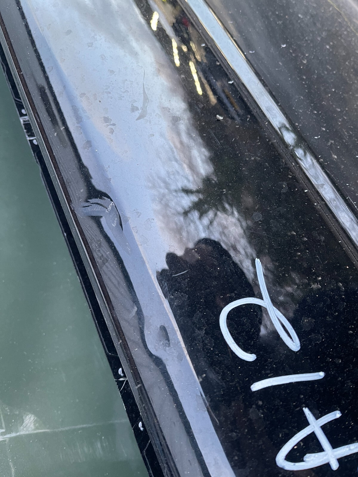 LAND ROVER DISCOVERY LEFT NEAR LEFT SIDE FRONT DOOR BARE