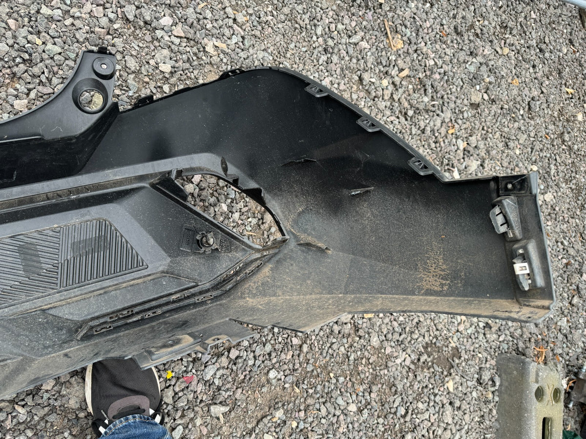 !2023! Peugeot Tulen 408 II Bumper belakang 9838468580