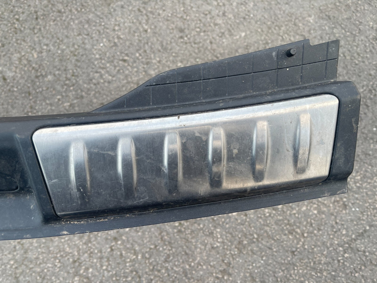 2020 JAGUAR F PACE X761 REAR TRUNK BOOT TRIM KK83406A64A
