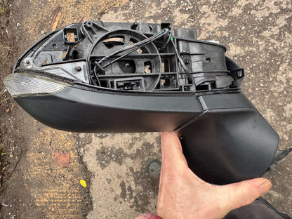TOYOTA YARIS CROSS MXP Spion Sisi Kanan 879100DE90 ORIGINAL