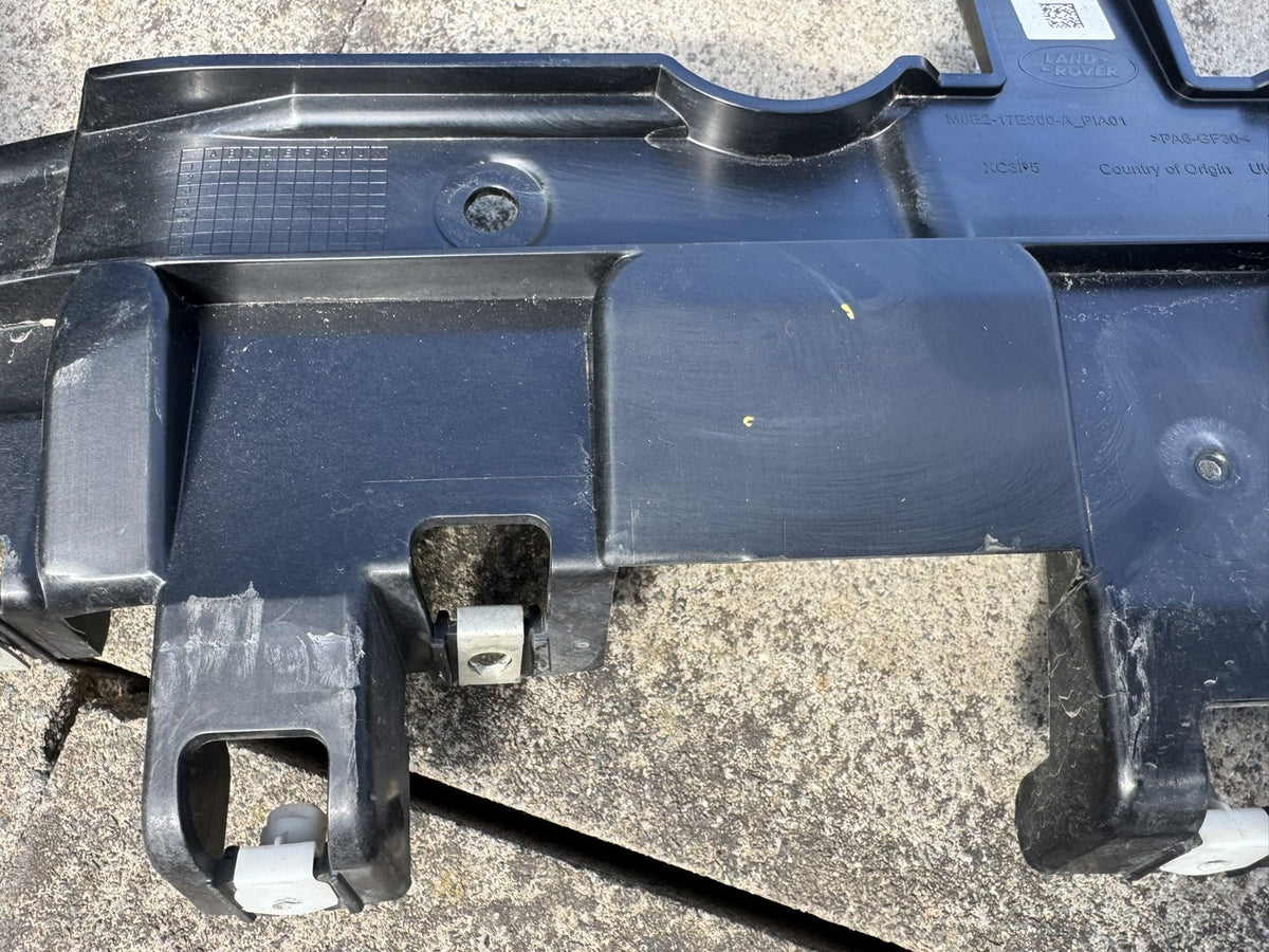 GENUINE RANGE ROVER L460 2022-2024 REAR BUMPER BRACKET CARRIER M8E2-17E800-A