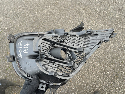 2023 Kia ceed gt - line front fog grille holder RIGHT