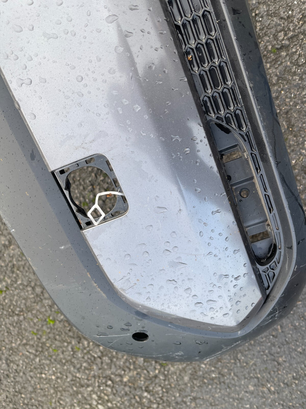 NISSAN QASHQAI 2021 ขึ้นไป รุ่น FACELIFT กันชนหลังส่วนล่าง ของแท้ 850B26UA0A