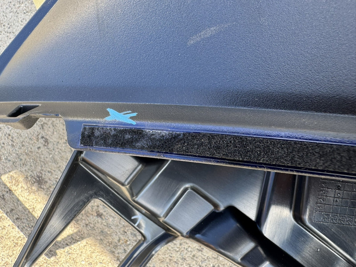 GENUINE SUZUKI E-VITARA 2025-ON BACK DOOR SIDE SPOILER RIGHT 839B0M58U00