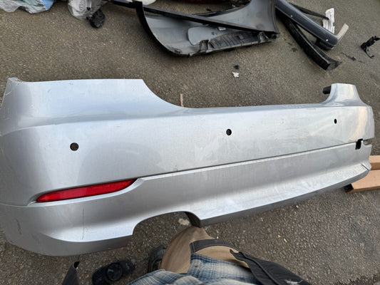 BMW 5 Serija Bamperis 2008 E60 Galinis bamperis sedanas 7178176 TITAN SILVER