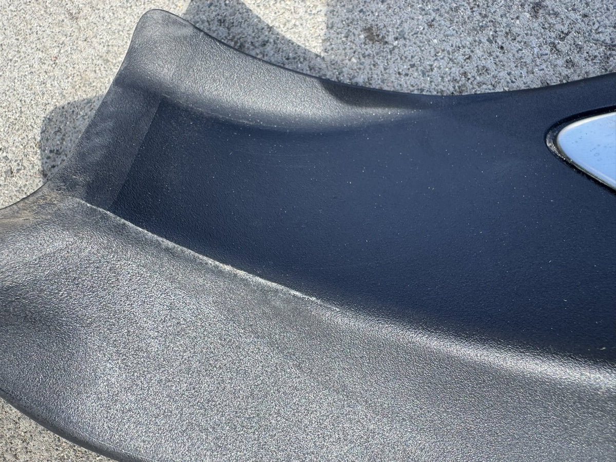 GENUINE MERCEDES E-CLASS COUPE C207 A207 LEFT FRONT DOOR SILL TRIM A2076800074