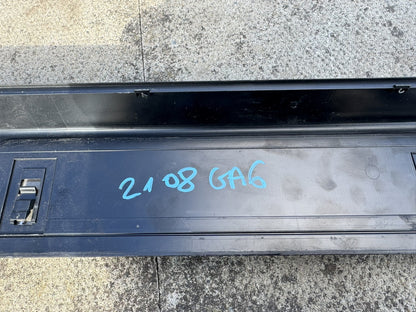 GENUINE MERCEDES E-CLASS COUPE C207 A207 LEFT FRONT DOOR SILL TRIM A2076800074