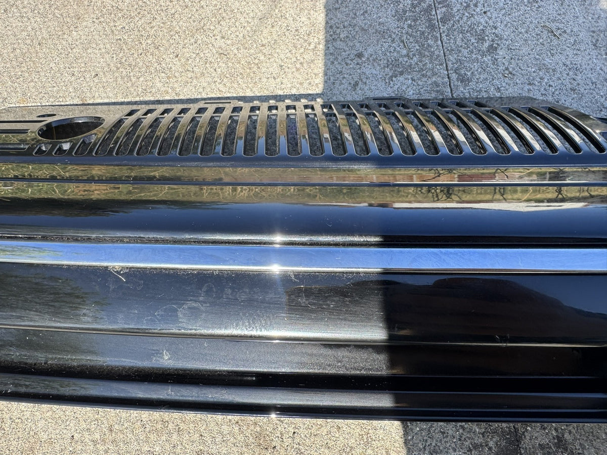 GENUINE VW GOLF MK8 2020 ON FRONT CENTRE RADIATOR GRILLE BADGE 5H0853651BC