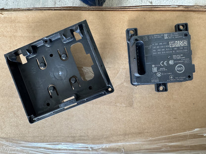 GENUINE VW AUDI SKODA SEAT ACC FRONT RADAR SENSOR 1N3907550E + BRACKET