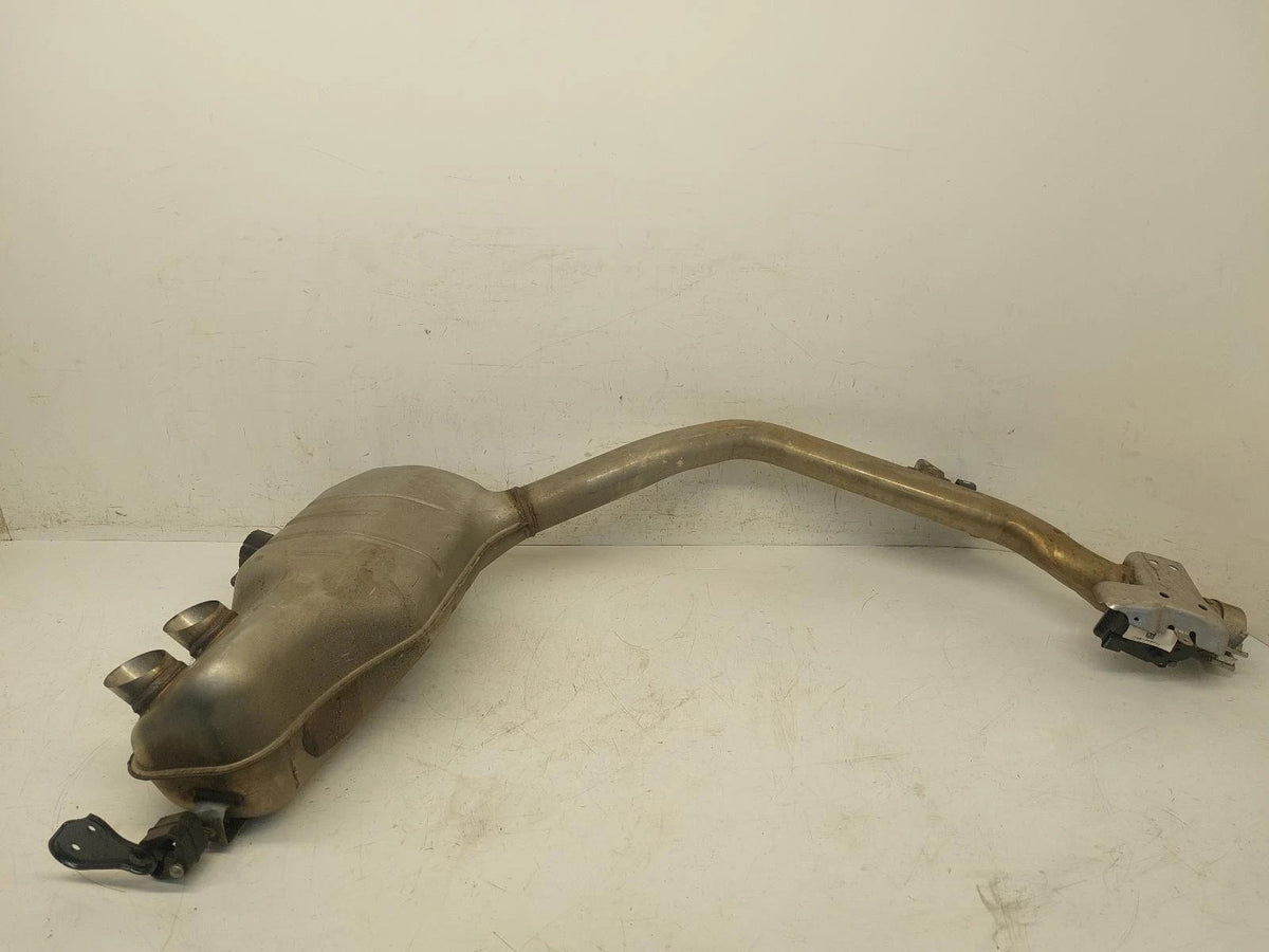 2023 LAND ROVER DEFENDER 3.0D L663 SWB TAIL Muffler & Pipe LR143255 M8B25K243AB