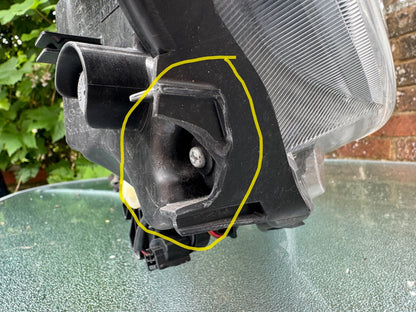 Đèn pha phải SUBARU Levorg DBA-VMG 84002VA000 Tay lái nghịch UK CẦN ĐÁNH BÓNG