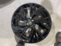 GENUINE JAGUAR I-PACE 22"FLUX ล้อสีดำเงา T4K19678 มีรอยขีดข่วนและคด