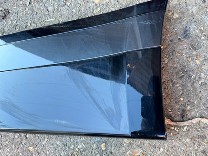2025 GENUINE RANGE ROVER VELAR L560 REAR LEFT DOOR LOWER MOULD J8A2274A49B