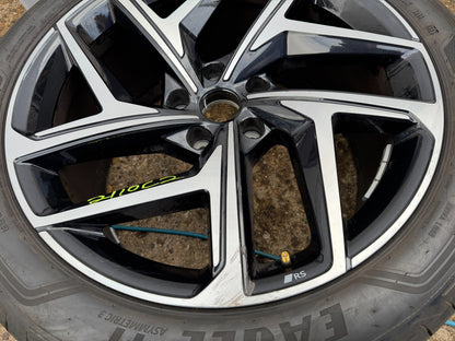 Audi Q6 SQ6 E-TRON 21" Alloy Wheel 10Jx21H2 285/40/21 85H601025S DEEP SCRATCH